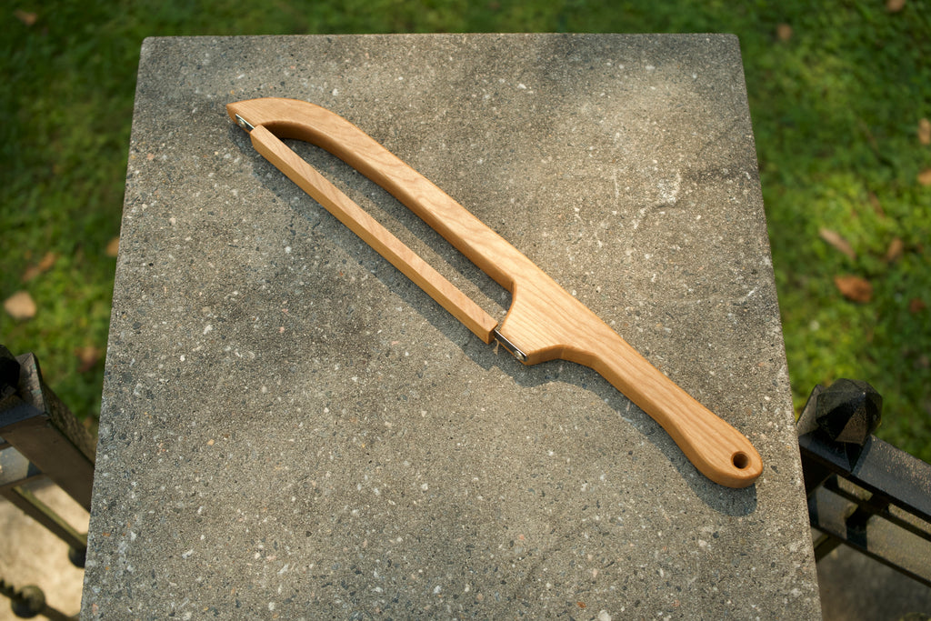 Bow Knife w/Magnetic Blade Guard image 5